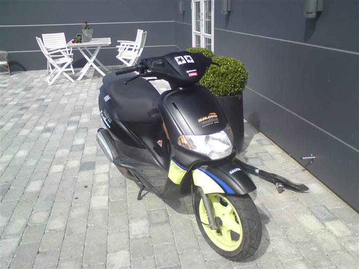 Derbi Atlantis Bullet' TILSALG 2000KR billede 1
