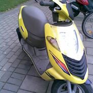 Aprilia sonic