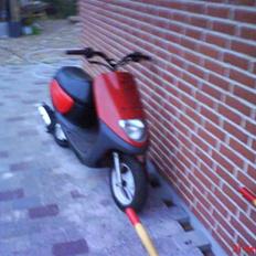 Yamaha jog space (solgt)