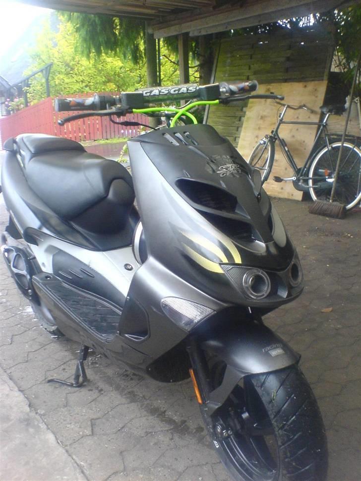 Aprilia SR 50 ditech billede 1
