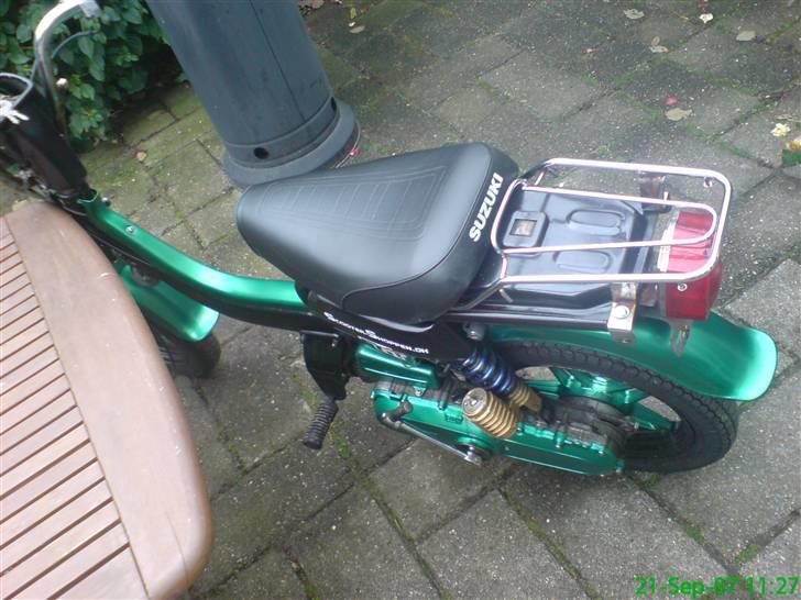 Suzuki fz  SOLGT - sårn ser den ud nu billede 12