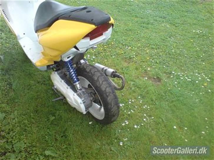 Yamaha aerox billede 3