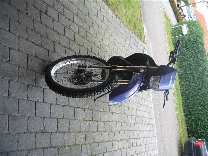 Suzuki RMX billede 5