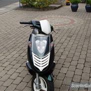 Aprilia sonic
