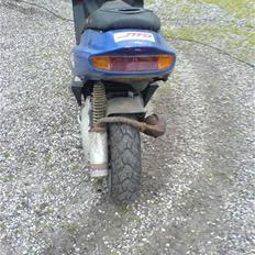 Aprilia Sr 50 Replica //BYTTET\\