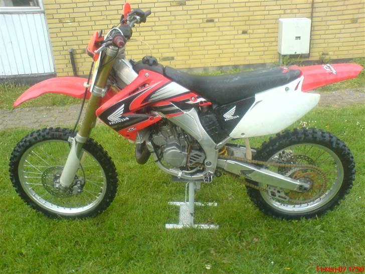 Honda CR 125 >SOLGT< - Inden den fik JØ klister. Honda Racing billede 7