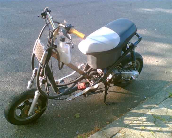 Baotian BT50QT-9 Baneracer Projek billede 1