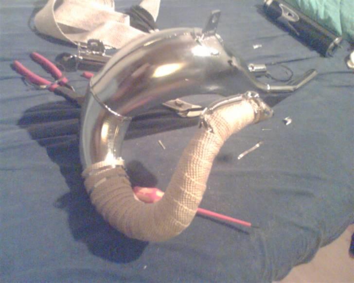 Suzuki SMX (Solgt Og Savnet) - Helt Billede a Udstødningen efter Wrap. billede 8