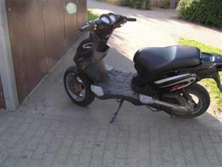 PGO pmx sports solgt billede 3