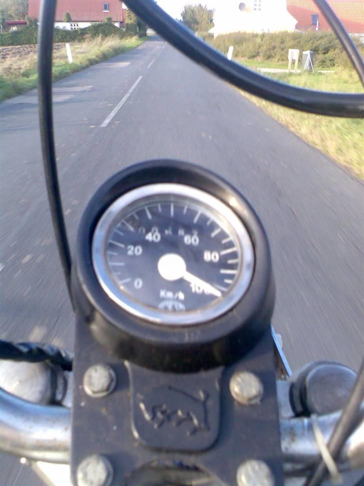 Veteraner Fantic Chopper solgt - Her kører jeg over 100km/t på lige vej???? Vejen kommer rimeligt hurtigt!! billede 11