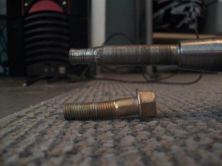 Honda Sfx| Byttet | miss you<3 - Det sq ikk meget gevind tilbage på krumtappen.. : ) hehe ja den er skifte ... hehe billede 10