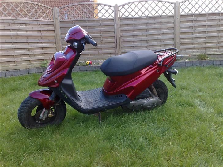 PGO Hot 50 solgt billede 2