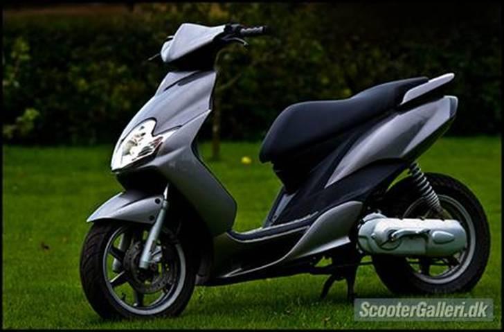 Yamaha Jog R - solgt -   - Billede forældet (Før ombygning) billede 1