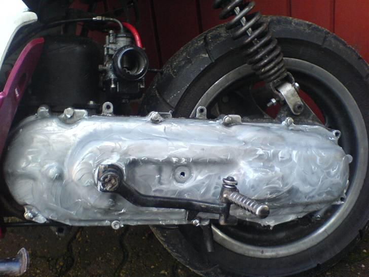 Yamaha Bws Ng " SOLGT " - Igang med at polere.. billede 12