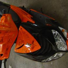 Peugeot speedfight 2 (THE VOICE)