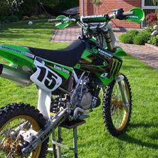 Kawasaki 85 høj Solgt