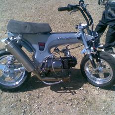 Honda Dax Loud'n'fast - solgt 