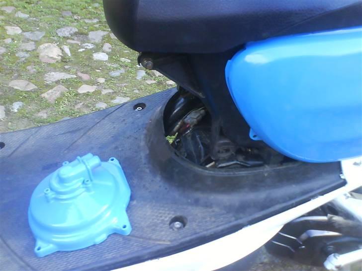 Yamaha space <M.N.A> SOLGT - det nye :) blå pumpe og skjoldet billede 7