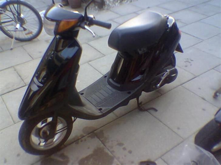 Yamaha jog as byttet til pmx  - lige da jeg var kommet hjem med den. billede 2