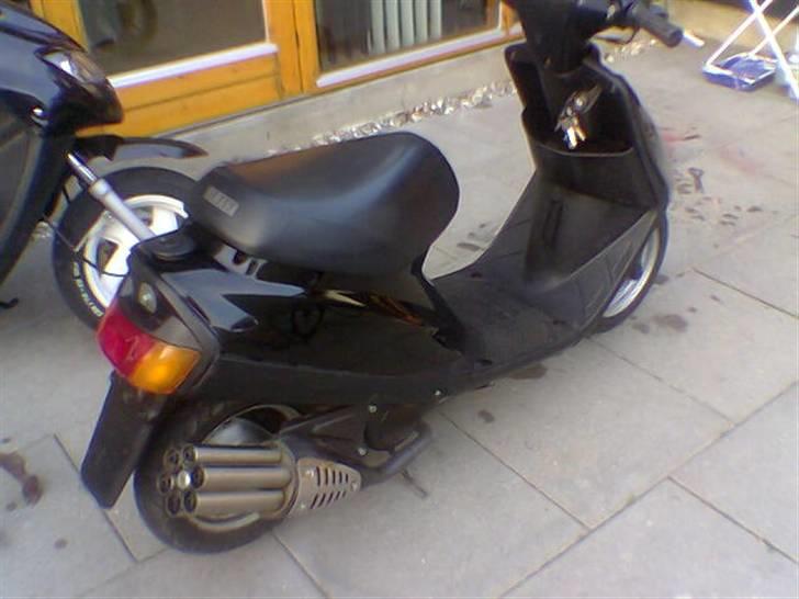 Yamaha jog as byttet til pmx  - lige da jeg var kommet hjem med den. billede 4