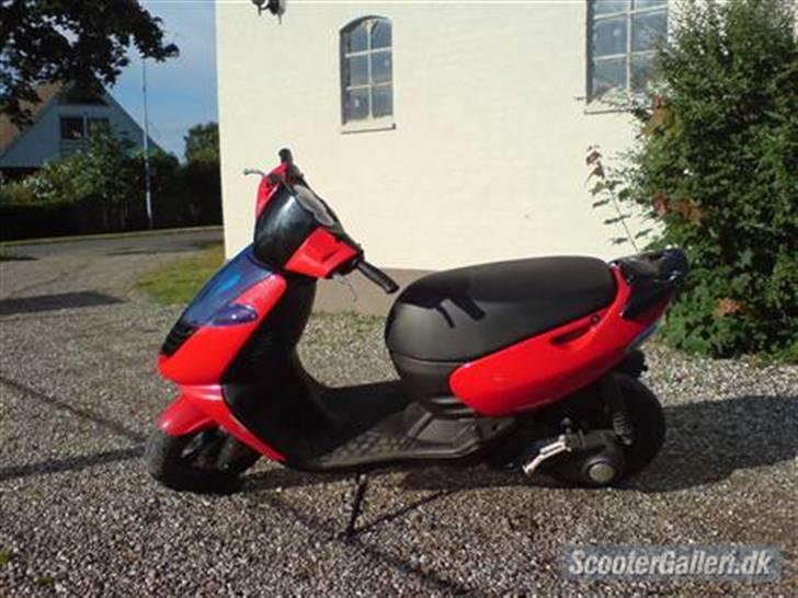 Aprilia Sonic billede 2