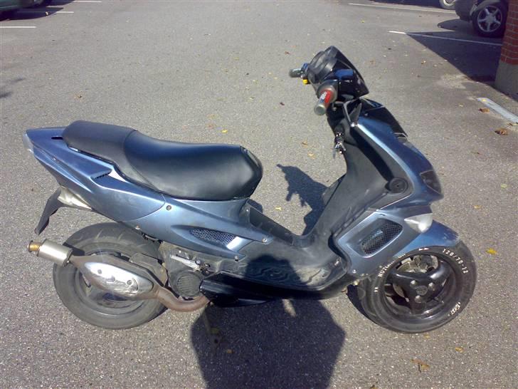 Peugeot speedfight solgt billede 3