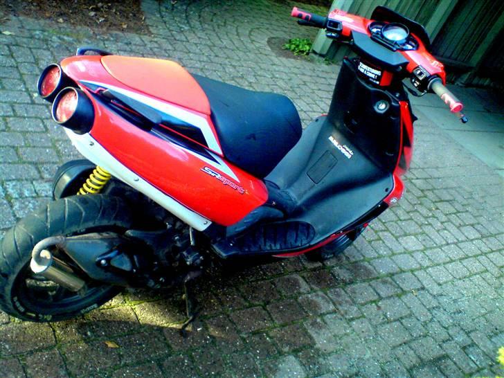 Aprilia SR50 Ditech BYTTET billede 9