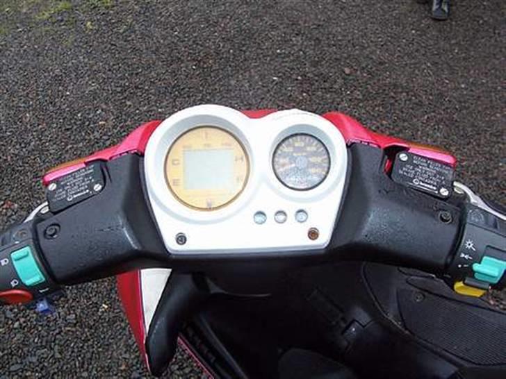 Yamaha Aerox LC SOLGT - GAMMELT BILLEDE billede 3