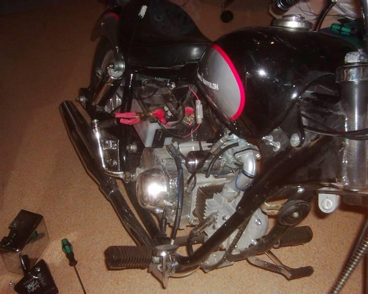 Kinroad knallert -----SOLGT----- billede 4