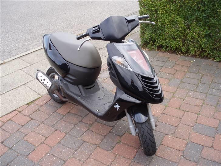 Aprilia sonic SOLGT billede 1