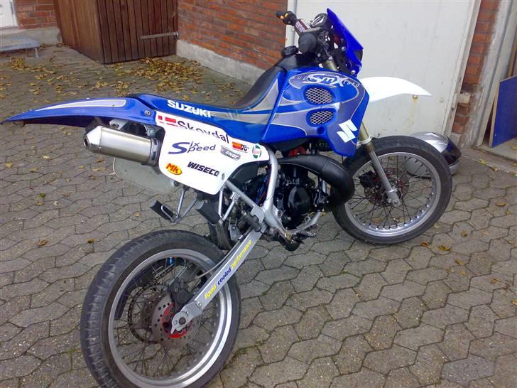 Suzuki Smx ->blå<- [TST] SOLGT;( - mk udstødning med rustfri bagpotte ser mega nice ud..  billede 12