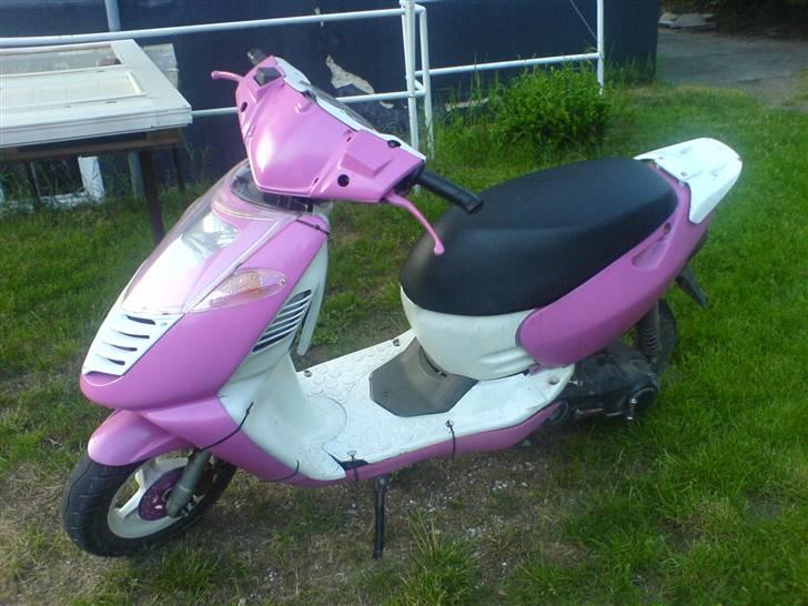 Aprilia sonic - solgt! billede 2