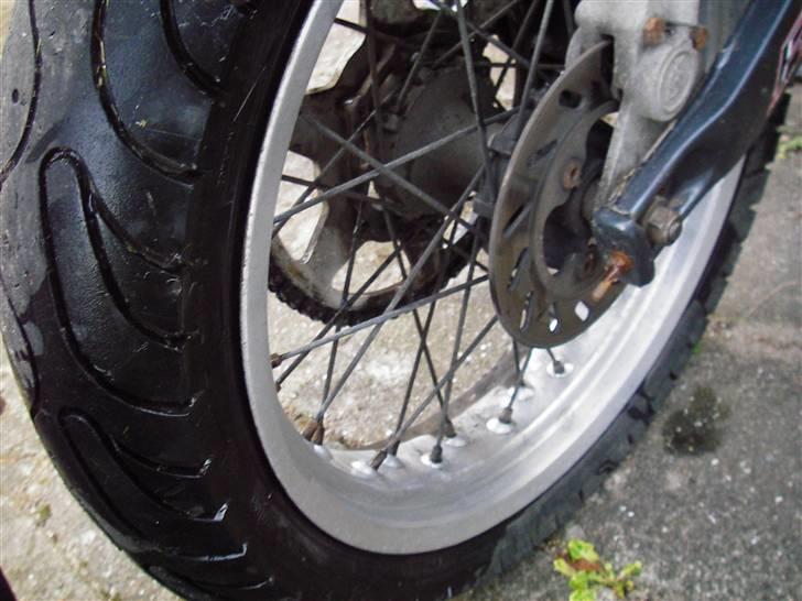 Gilera SMT LC DD  "SOLGT" - Det er så næsten sådan den ser ud nu... har givet den noget Crome polish billede 7