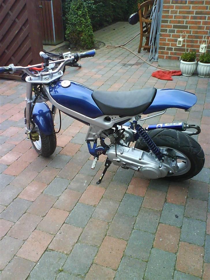 Suzuki Street magic ( SOLGT ) billede 4