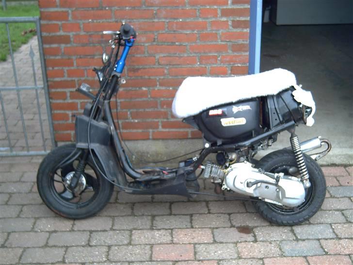 Yamaha jog space (SOLGT) billede 2