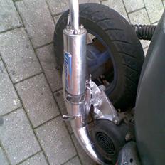 Aprilia Sonic (Solgt)