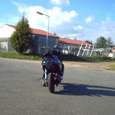 Aprilia Sonic (Solgt)