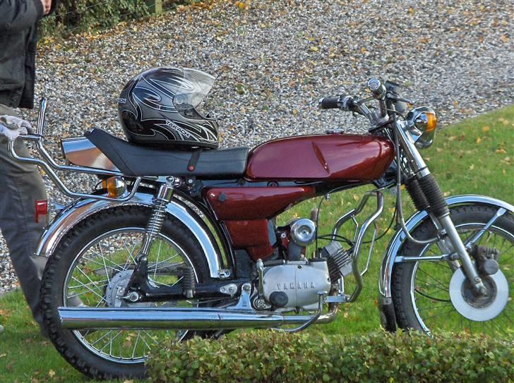 Yamaha FS1 DX - Den samme knallert bare med nymalede skjolde+ luftfilterkasse+tank.  billede 15