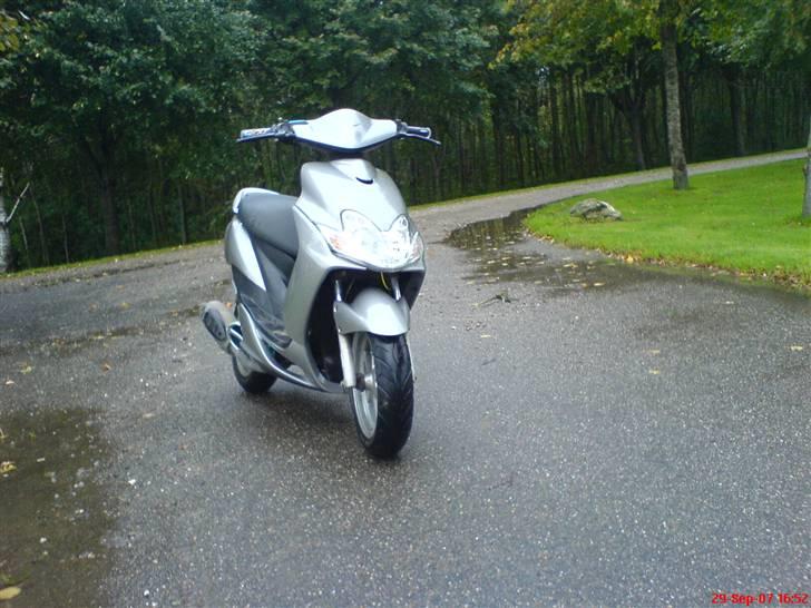 Yamaha jog R  SMADRET <<byttet>> billede 10