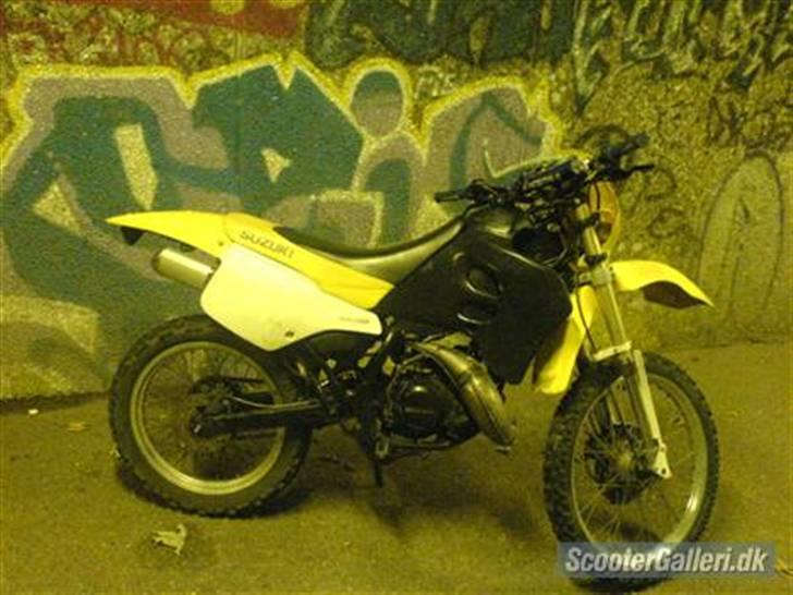 Suzuki Rmx Byttet "savn" billede 3