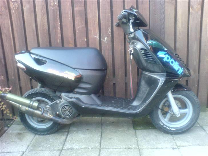 Aprilia sonic Sælges for 5,5.. billede 1