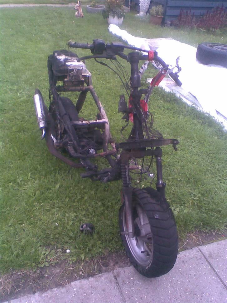 PGO Hot 50 (DØD) billede 9