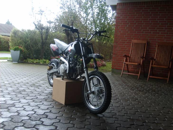 MiniBike Dirtbike 125 ccm - BYTTET billede 8