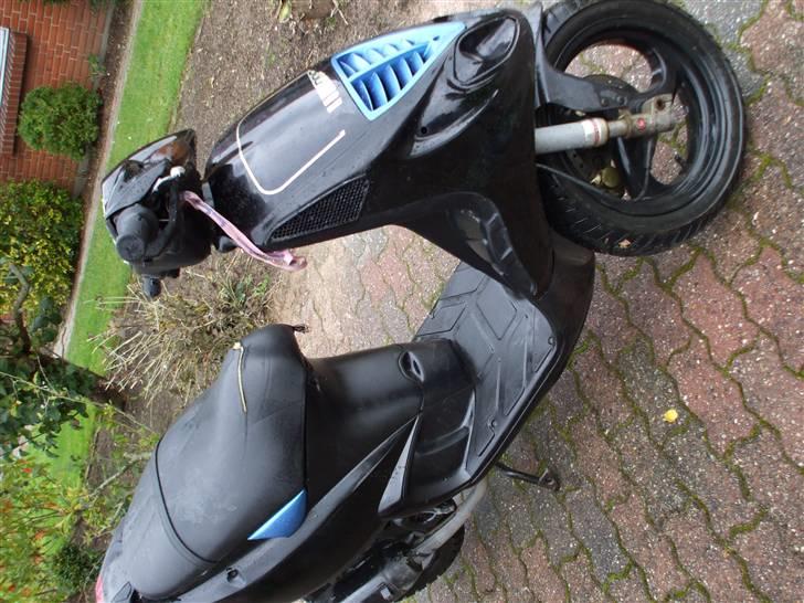 Piaggio nrg <3 SOLGT billede 4