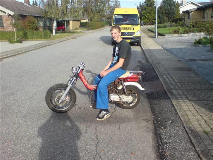 Suzuki DNA Rally projekt  - den glade ejer.. forgaffel, hurtigt monteret billede 3