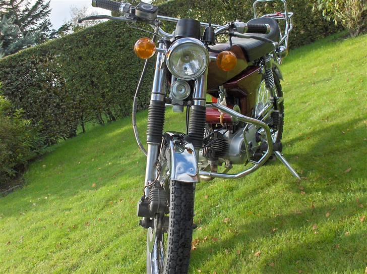 Yamaha FS1 DX - Den samme knallert bare med nymalede skjolde+ luftfilterkasse+tank billede 18