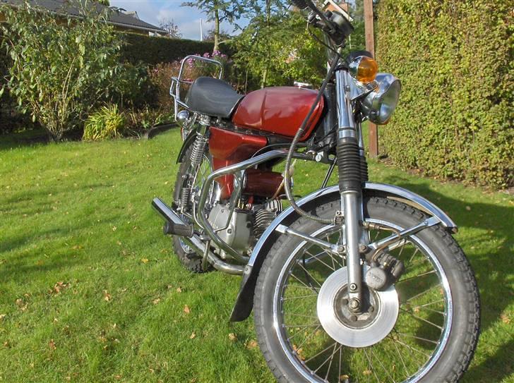 Yamaha FS1 DX - Den samme knallert bare med nymalede skjolde+ luftfilterkasse+tank billede 20