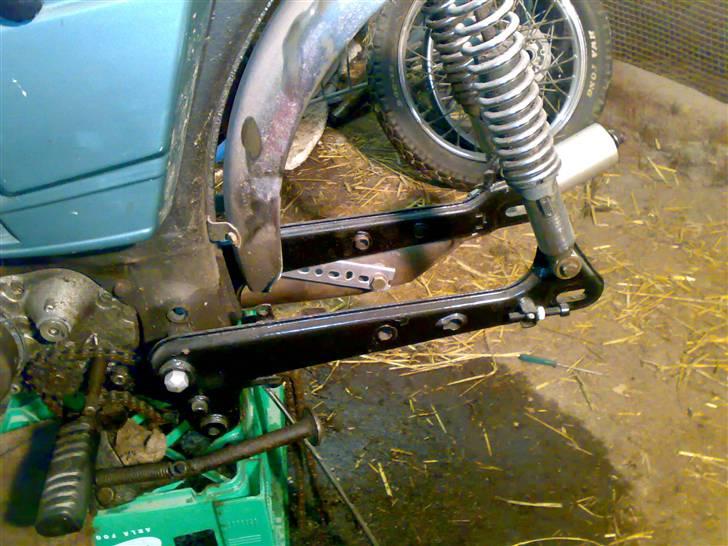 Puch monza 3gear - bagsvingeren efter den blev malet.. lidt dårligt billede..  billede 13