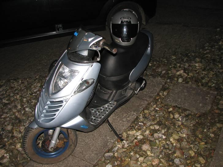 Aprilia Sonic !  TotalSkadet. billede 7