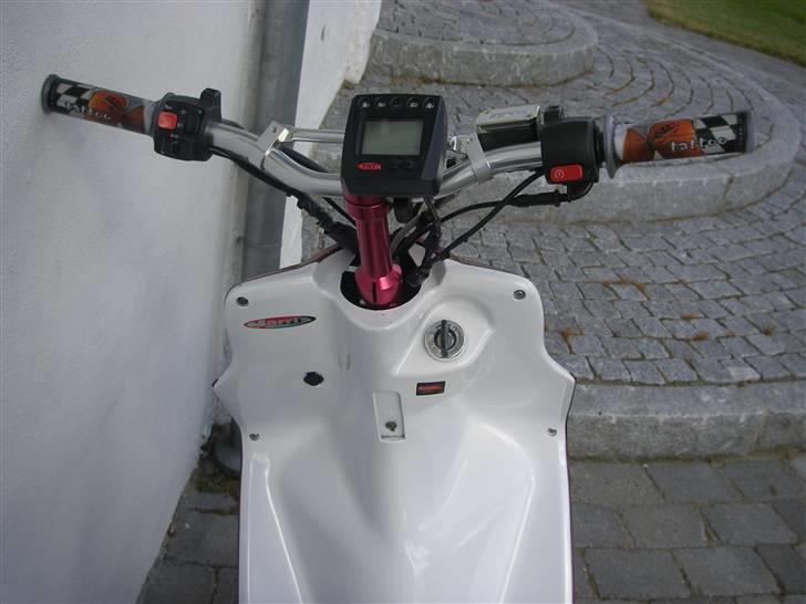 Yamaha Jog R *SOLGT* billede 4